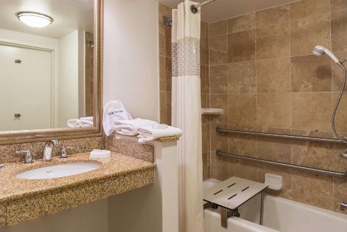 Hampton Inn Columbia Northeast-Fort Jackson Area - image 30