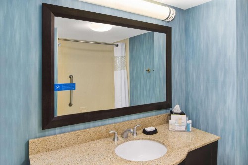 Hampton Inn Columbia I-20-Clemson Road - image 3