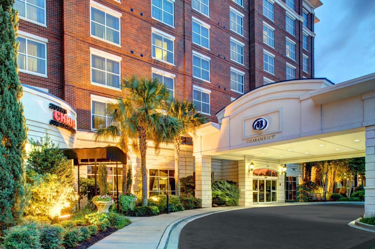 Hilton Columbia Center - image 2
