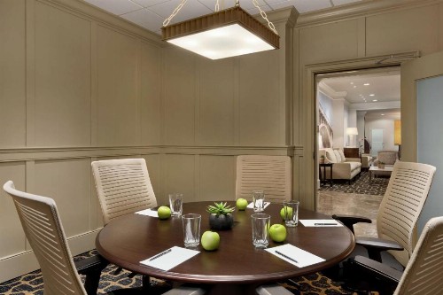 Hilton Columbia Center - image 44
