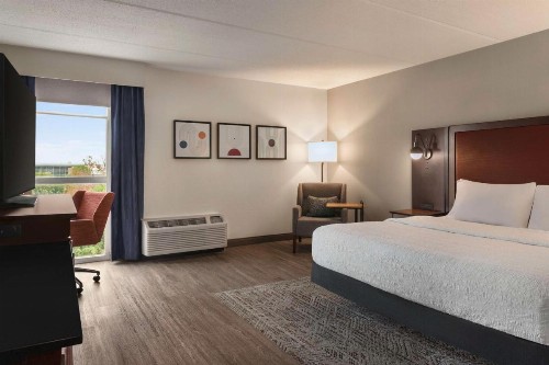 Hampton Inn Columbia Downtown Historic District - image 21