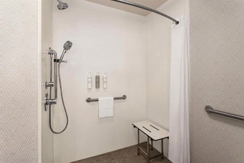 Hampton Inn Columbia Downtown Historic District - image 32