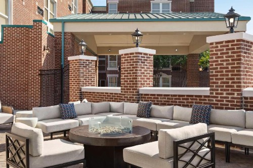 Hampton Inn Columbia Downtown Historic District - image 5