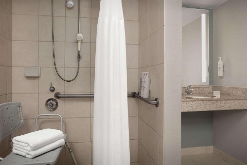 Hilton Garden Inn Columbia/Harbison - image 28