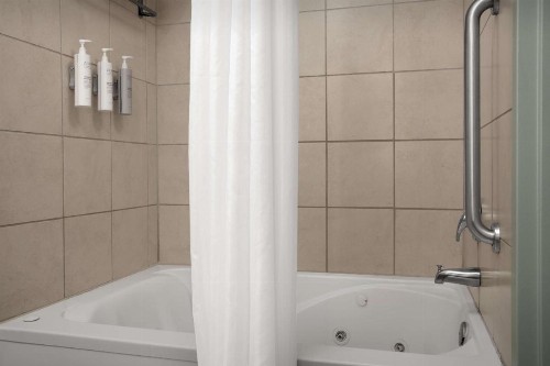 Hilton Garden Inn Columbia/Harbison - image 50