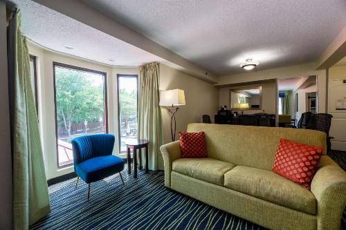 Hampton Inn Columbia I-26/Harbison Blvd - image 27