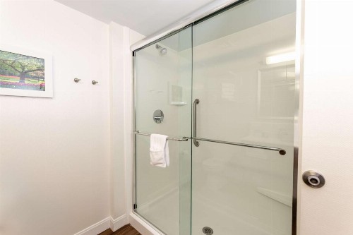 Hampton Inn Columbia I-26/Harbison Blvd - image 3