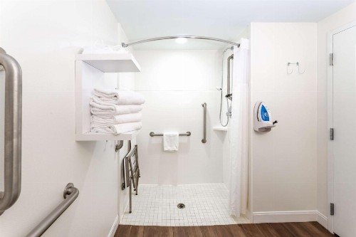 Hampton Inn Columbia I-26/Harbison Blvd - image 37