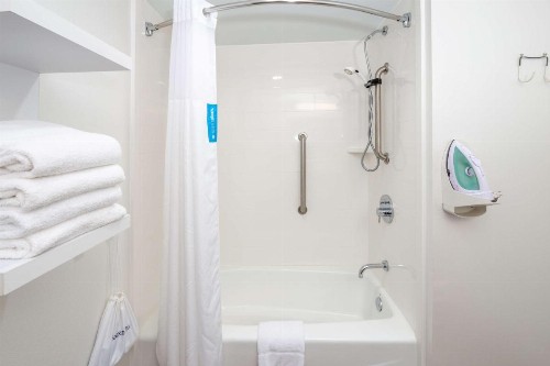 Hampton Inn Columbia I-26/Harbison Blvd - image 41