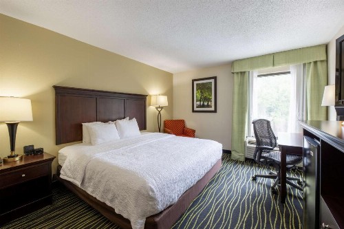 Hampton Inn Columbia I-26/Harbison Blvd - image 46