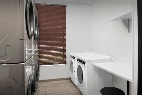 Staybridge Suites Columbia an IHG Hotel - image 11