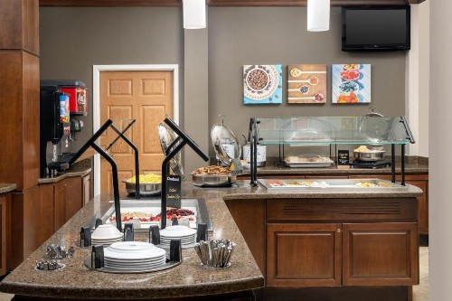 Staybridge Suites Columbia an IHG Hotel - image 3