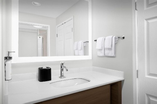 Staybridge Suites Columbia an IHG Hotel - image 44
