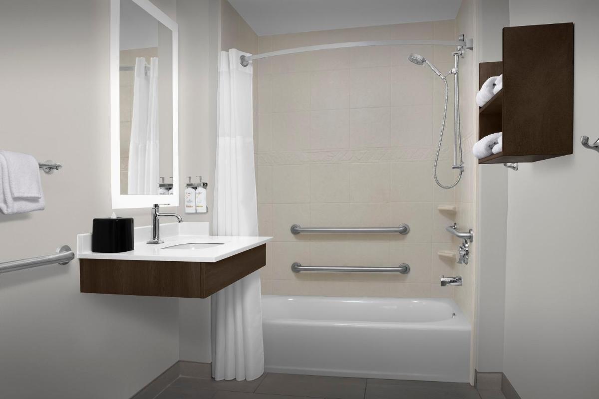 Staybridge Suites Columbia an IHG Hotel - image 5