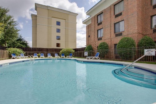 Holiday Inn Express Hotel & Suites Columbia-I-20 at Clemson Road an IHG Hotel - image 32