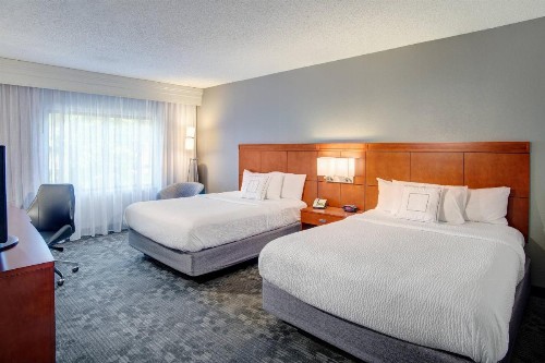 Courtyard by Marriott Columbia Northeast/Fort Jackson Area - image 4