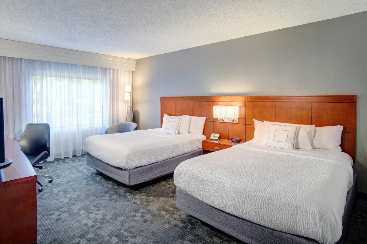 Courtyard by Marriott Columbia Northeast/Fort Jackson Area - image 4