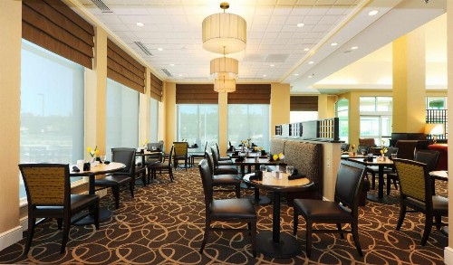Hilton Garden Inn Columbia/Northeast - image 10