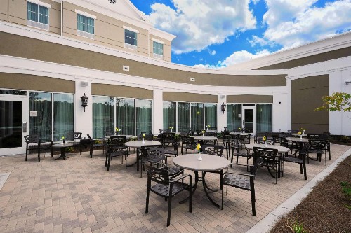 Hilton Garden Inn Columbia/Northeast - image 2