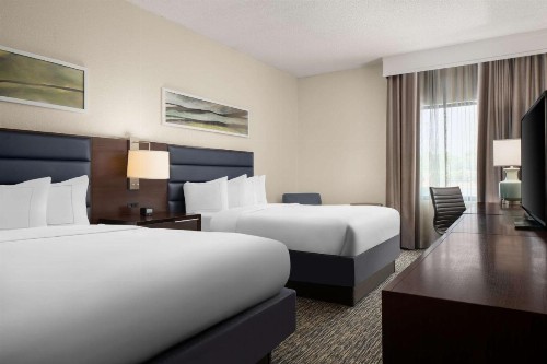 DoubleTree by Hilton Hotel Columbia - image 2