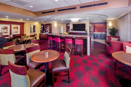 DoubleTree by Hilton Hotel Columbia - image 21