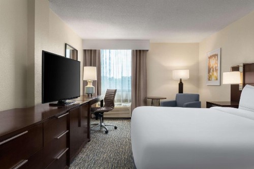 DoubleTree by Hilton Hotel Columbia - image 24