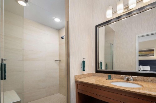 DoubleTree by Hilton Hotel Columbia - image 34