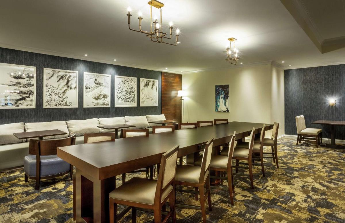 DoubleTree by Hilton Hotel Columbia - image 4