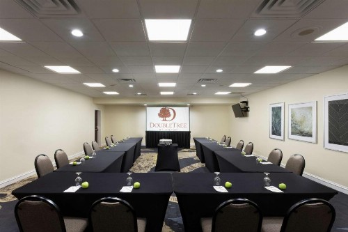 DoubleTree by Hilton Hotel Columbia - image 45