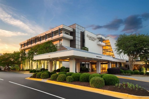 DoubleTree by Hilton Hotel Columbia - image 7