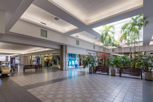 Days Inn by Wyndham Columbia - image 47
