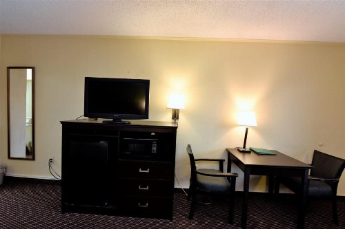 Rodeway Inn Harbison Area - image 19