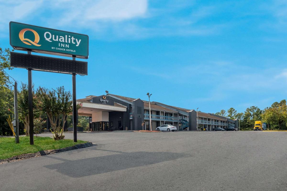 Quality Inn Fort Jackson - main image