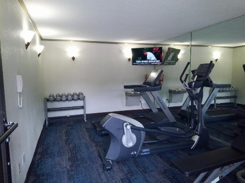 Quality Inn Fort Jackson - image 35