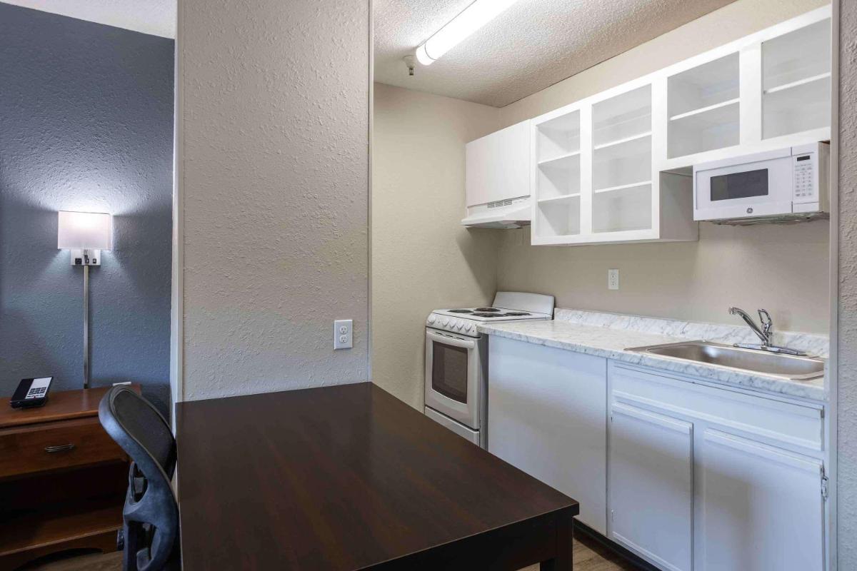 Extended Stay America Suites - Columbia - West - Stoneridge Dr - image 5