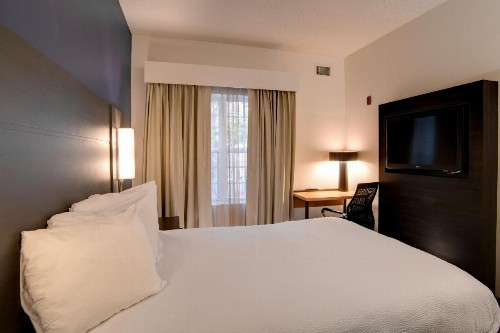Residence Inn Columbia Northeast/Fort Jackson Area - image 7