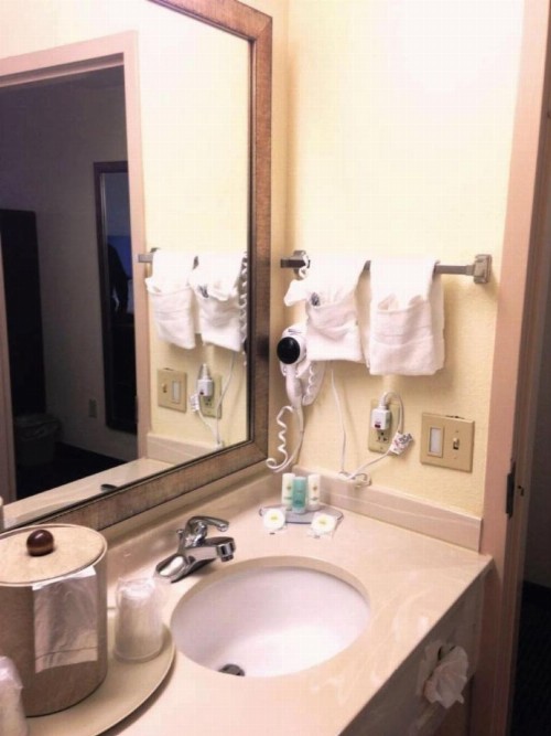 Comfort Inn & Suites Ft.Jackson Maingate - image 28