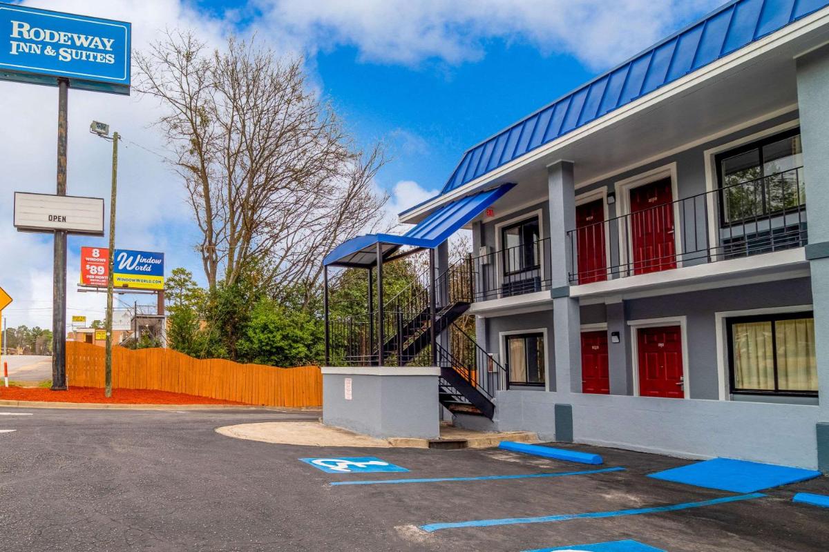 Rodeway Inn & Suites Fort Jackson - image 4