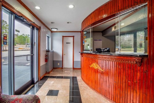 Rodeway Inn & Suites Fort Jackson - image 6