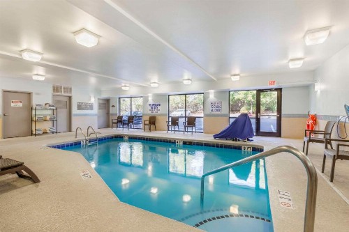 Comfort Suites Columbia Northeast - Fort Jackson - image 31