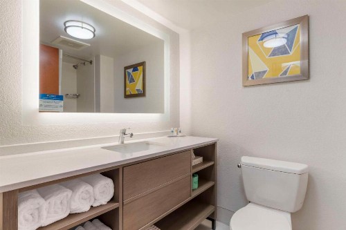 Comfort Suites Columbia Northeast - Fort Jackson - image 43