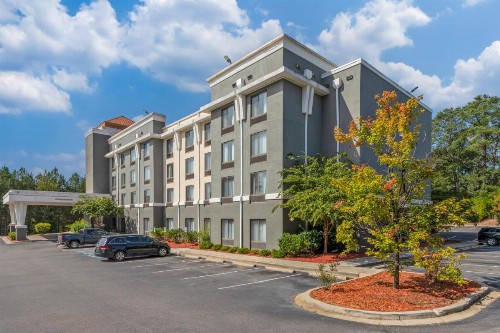 Comfort Suites Columbia Northeast - Fort Jackson - image 44