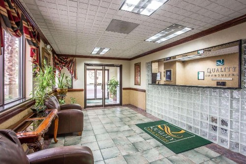 Quality Inn & Suites Ft. Jackson Maingate - image 10