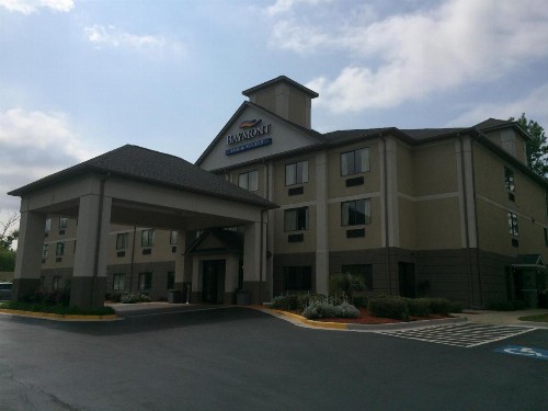 Baymont by Wyndham Columbia Fort Jackson - image 43