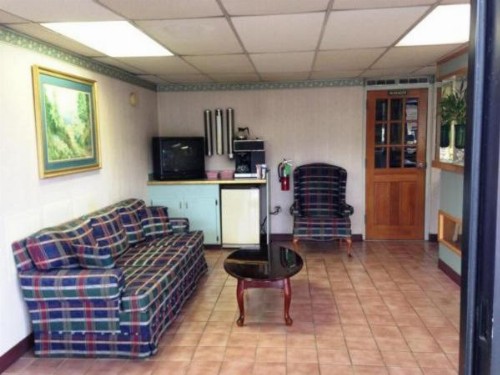 Royal Inn Columbia/Fort Jackson - image 7