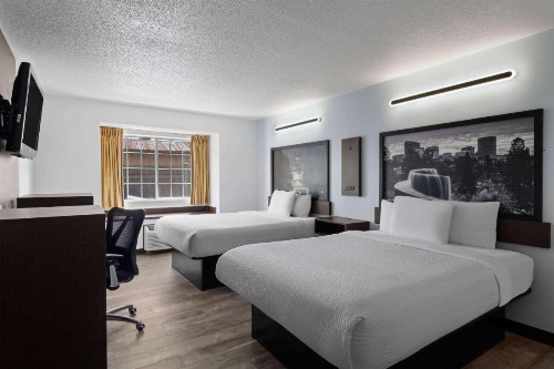 Super 8 by Wyndham Harbison/Parkridge Hospital - image 11