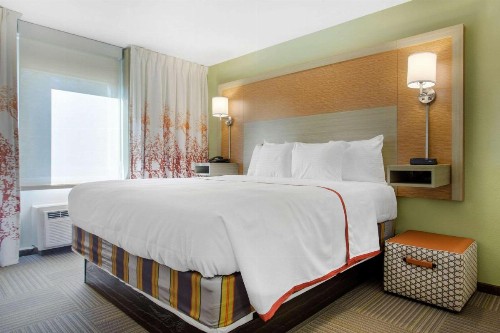 Gallus Stadium Park Inn Ascend Hotel Collection - image 2