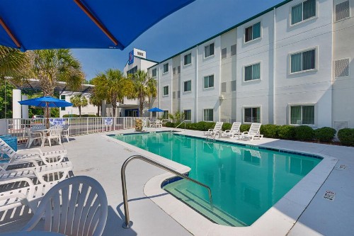 Motel 6 Columbia East Sc