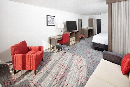 Red Lion Inn & Suites Columbia NE Ft Jackson - image 40