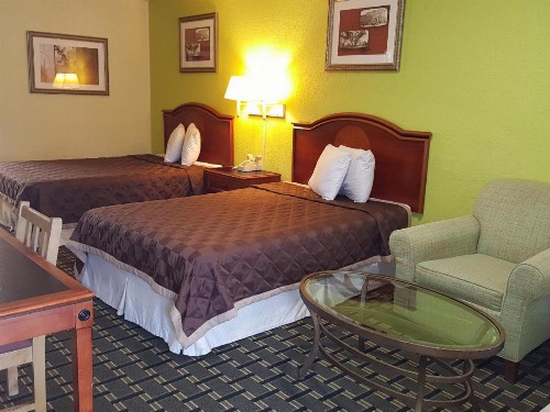 American Inn Columbia - image 3